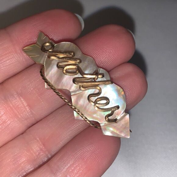 Vintage Mid Century Mother Of Pearl Gold Brooch - Picture 5 of 7